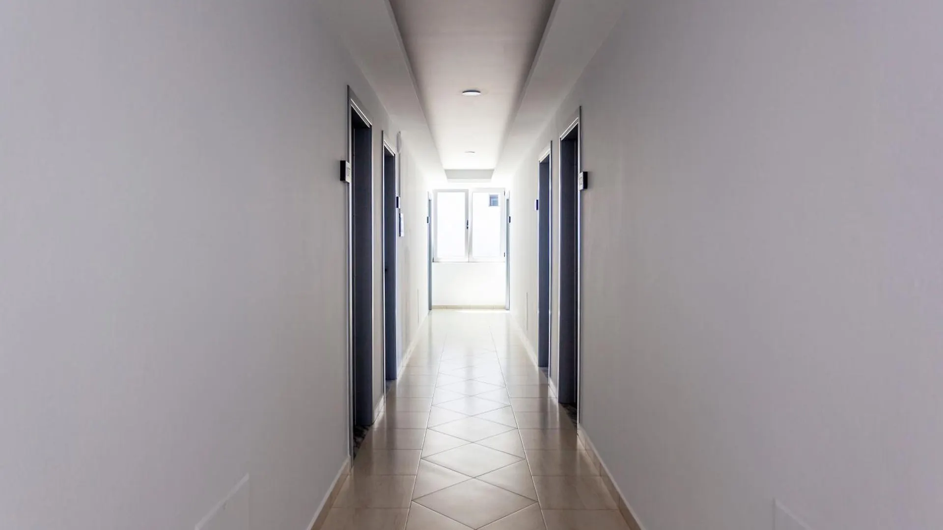 Dhima Hotel Himarë 3*,