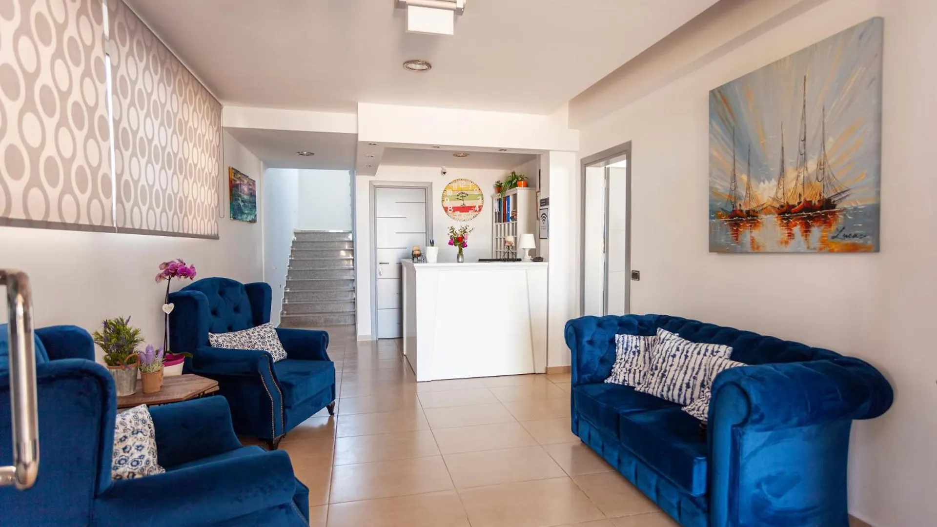 Dhima Hotel Himare