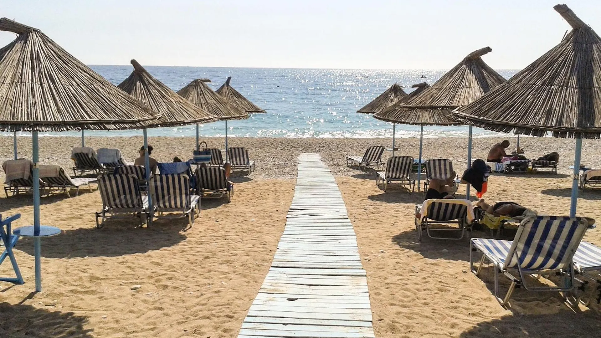 Dhima Hotel Himare 3*,  Albania