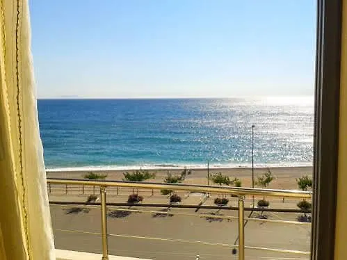 Dhima Hotel Himare